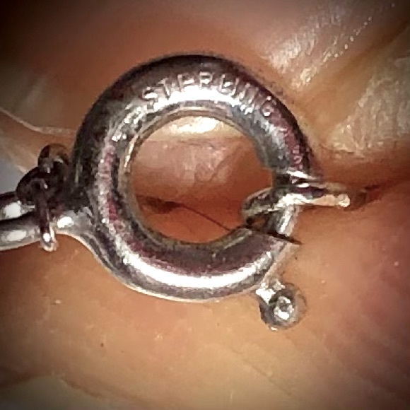 Silver Cross Necklace. - Picture 5 of 7